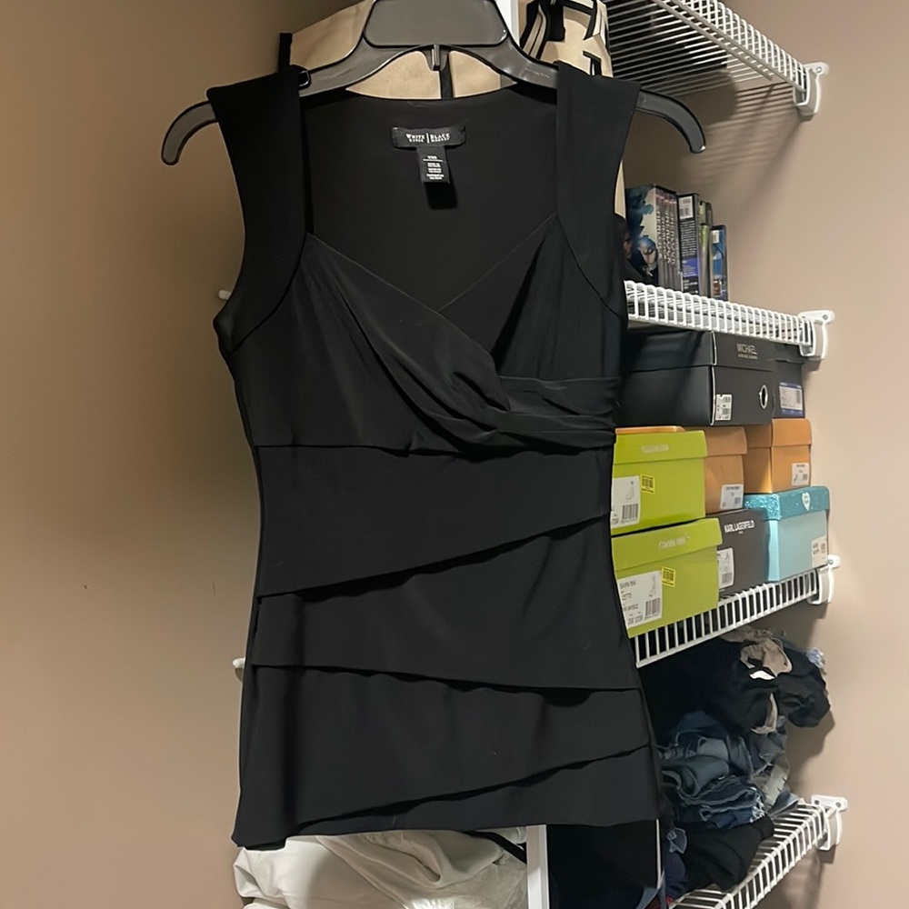 White House black market blouse